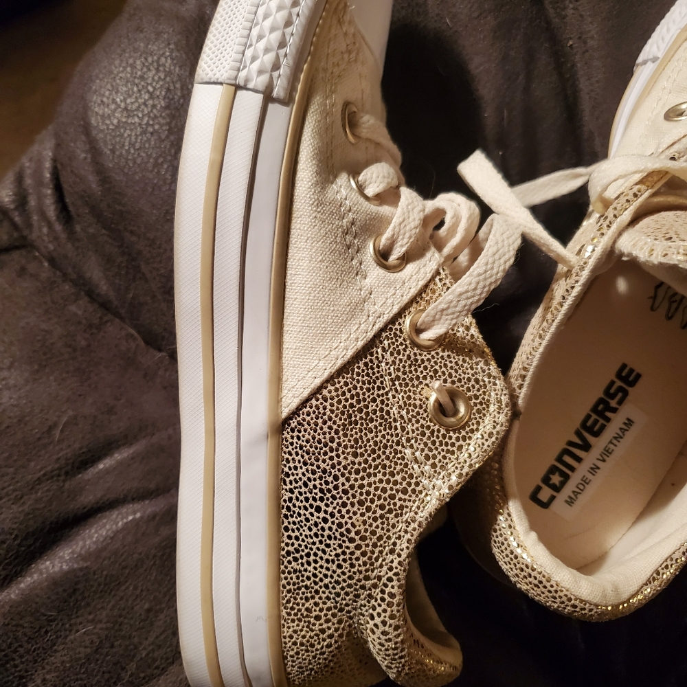Womens converse sneakers